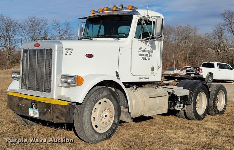image for item LC9456 1996 Peterbilt 378  semi truck