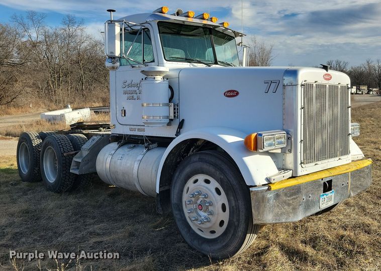 image for item LC9456 1996 Peterbilt 378  semi truck