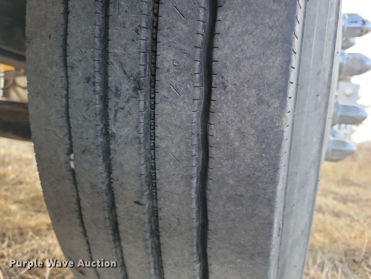 image for item LC9456 1996 Peterbilt 378  semi truck