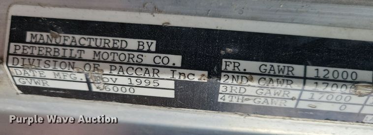 image for item LC9456 1996 Peterbilt 378  semi truck