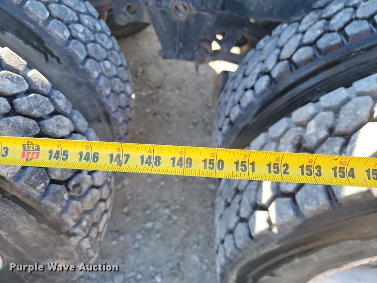 image for item LD9050 1993 WhiteGMC WGM  semi truck