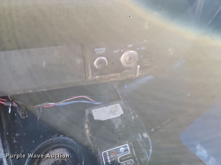 image for item LD9050 1993 WhiteGMC WGM  semi truck