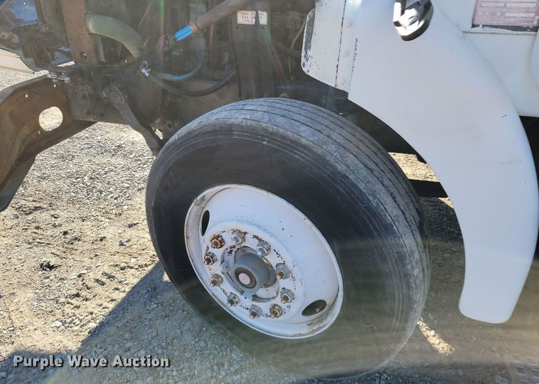 image for item LD9050 1993 WhiteGMC WGM  semi truck