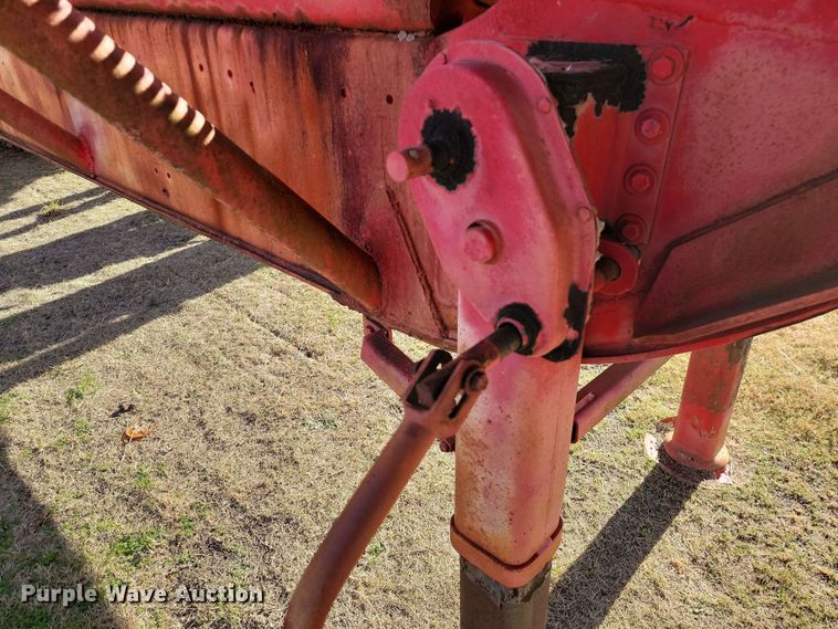 image for item LD9065 1981 Nabor SE  skid trailer