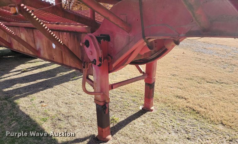 image for item LD9065 1981 Nabor SE  skid trailer