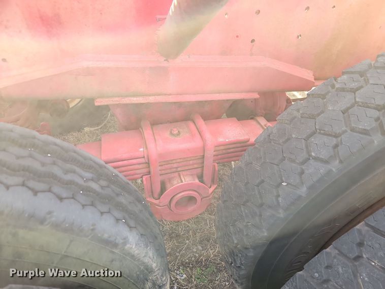 image for item LD9065 1981 Nabor SE  skid trailer