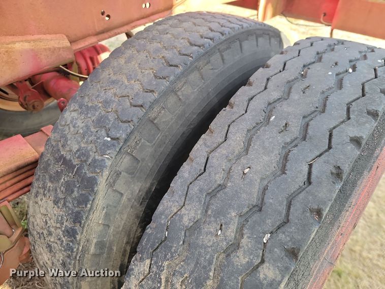 image for item LD9065 1981 Nabor SE  skid trailer