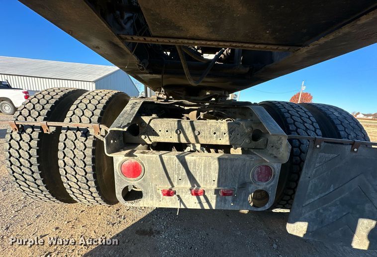 2001 Kenworth T880 semi truck in Ochelata, OK Item LD9070 for sale