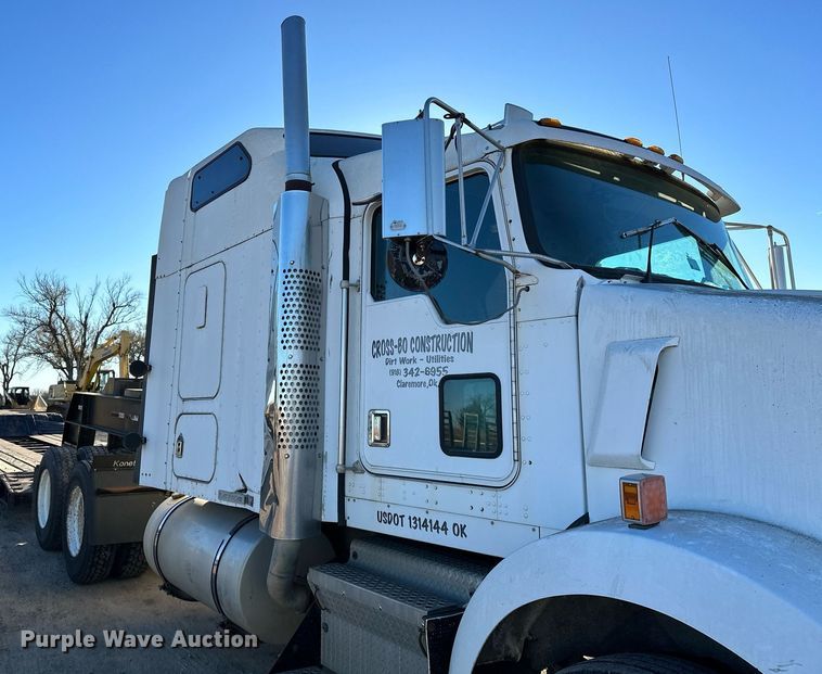 2001 Kenworth T880 semi truck in Ochelata, OK Item LD9070 for sale