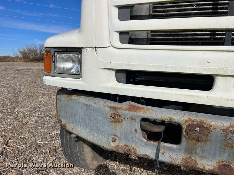 image for item LD9838 1998 Ford L8000  truck cab and chassis