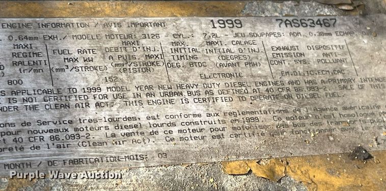 image for item LD9840 1999 Chevrolet C7500  truck cab and chassis