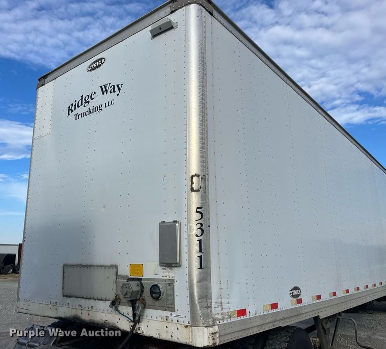 image for item LD9888 2008 Strick  dry van trailer