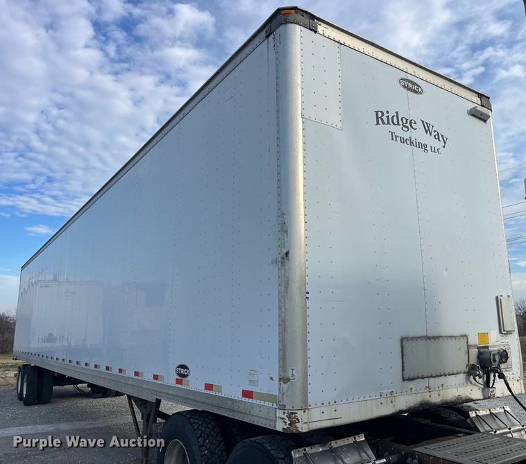 image for item LD9888 2008 Strick  dry van trailer