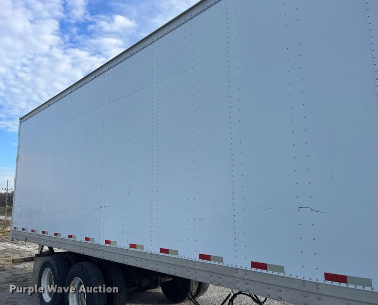 image for item LD9888 2008 Strick  dry van trailer