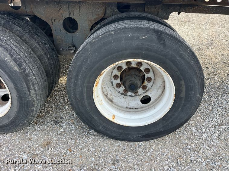 image for item LD9888 2008 Strick  dry van trailer