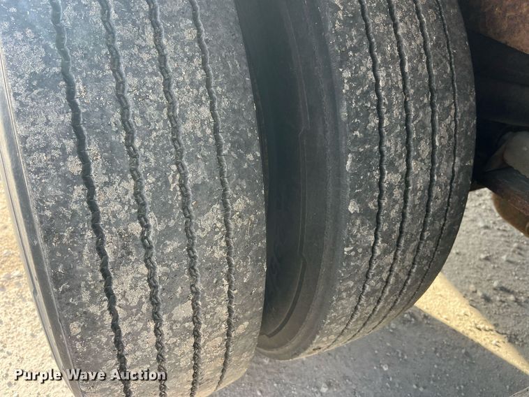 image for item LD9889 2007 Wabash DVLHHSA  dry van trailer