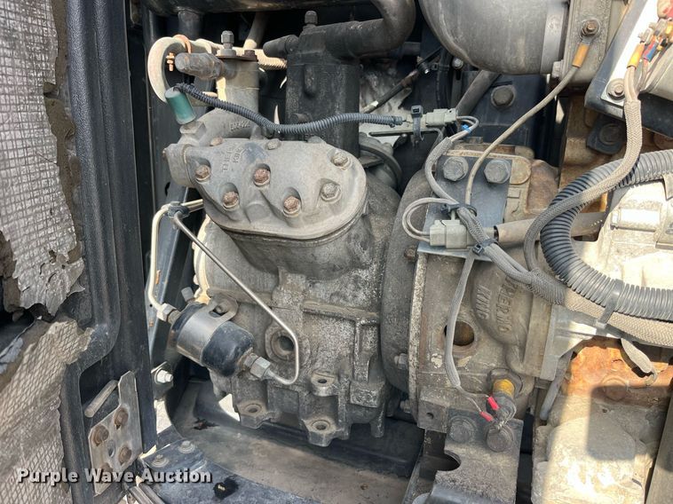 image for item LD9890 2008 Utility Trailer VS2RA  refrigerated van trailer