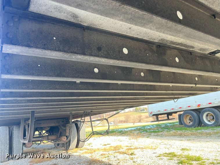 image for item LD9890 2008 Utility Trailer VS2RA  refrigerated van trailer