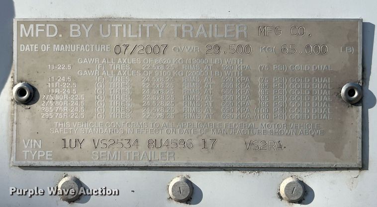 image for item LD9890 2008 Utility Trailer VS2RA  refrigerated van trailer