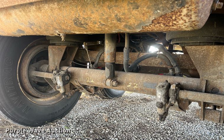 image for item LD9891 2005 Wabash DVCVHPC  dry van trailer