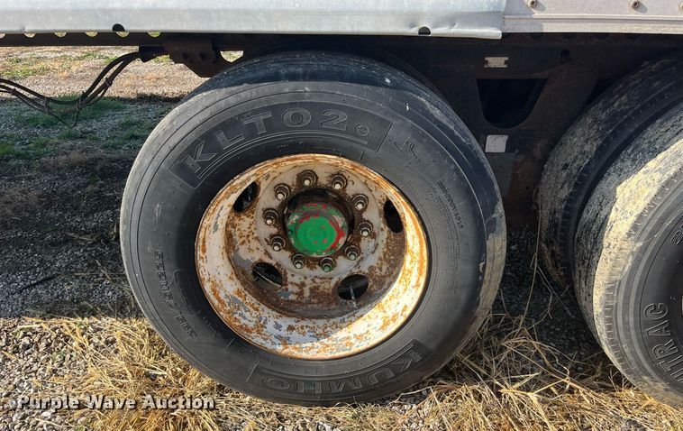 image for item LD9891 2005 Wabash DVCVHPC  dry van trailer