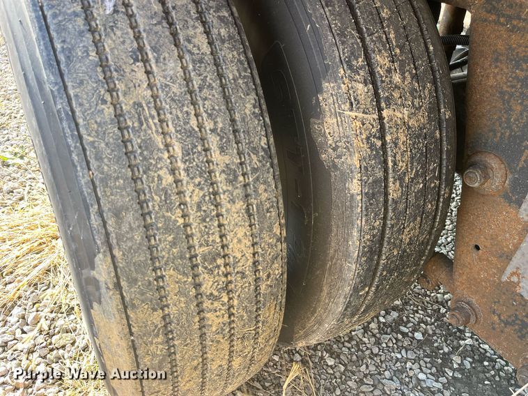 image for item LD9891 2005 Wabash DVCVHPC  dry van trailer