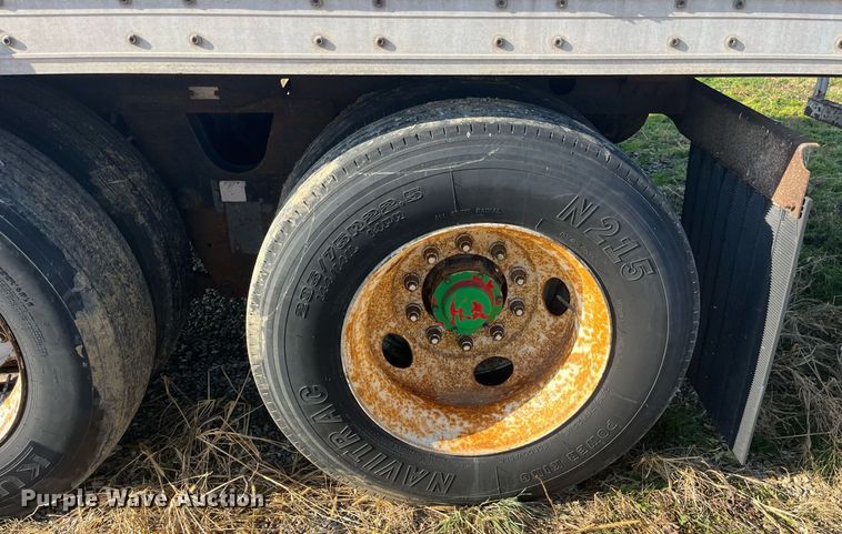 image for item LD9891 2005 Wabash DVCVHPC  dry van trailer