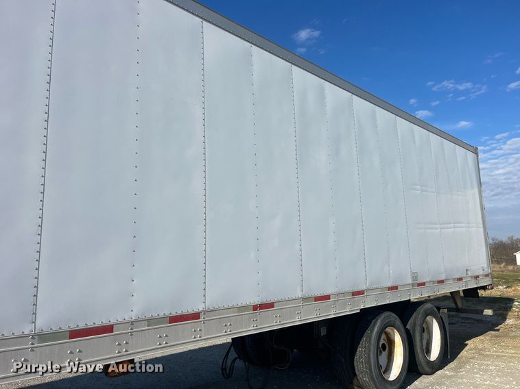 image for item LD9892 2006 Utility Trailer VS2RA  refrigerated van trailer