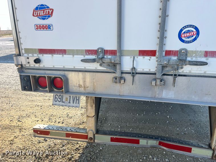 image for item LD9892 2006 Utility Trailer VS2RA  refrigerated van trailer