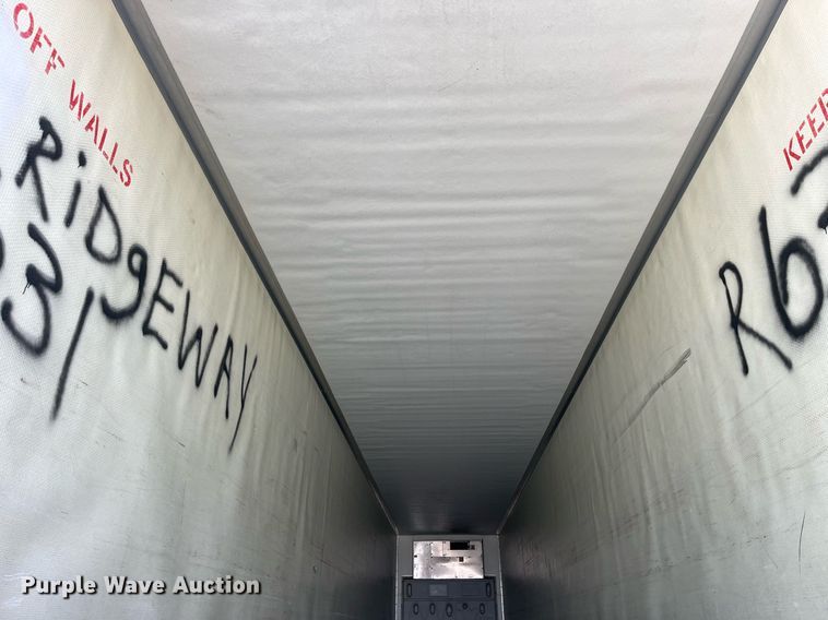 image for item LD9892 2006 Utility Trailer VS2RA  refrigerated van trailer