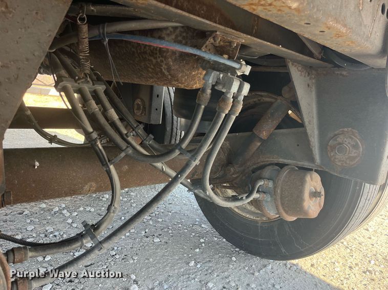 image for item LD9892 2006 Utility Trailer VS2RA  refrigerated van trailer