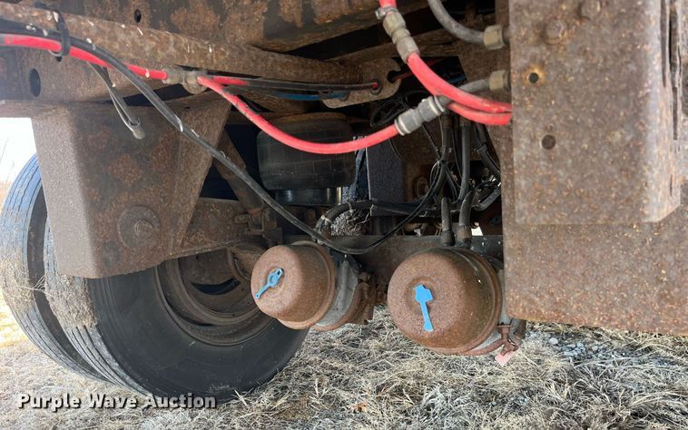 image for item LD9893 2004 Wabash  dry van trailer