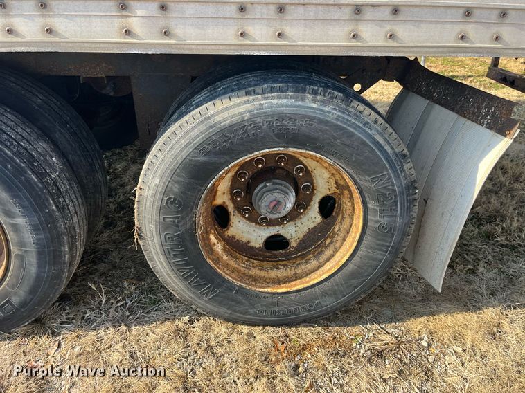 image for item LD9893 2004 Wabash  dry van trailer