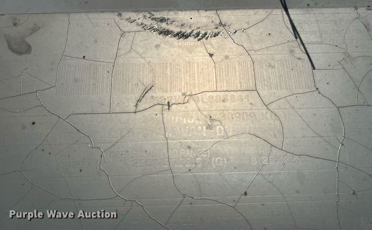 image for item LD9893 2004 Wabash  dry van trailer