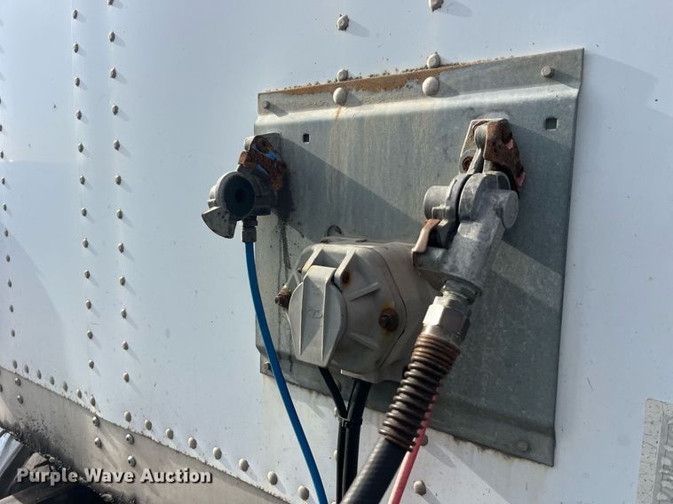 image for item LD9894 2009 Wabash  dry van trailer