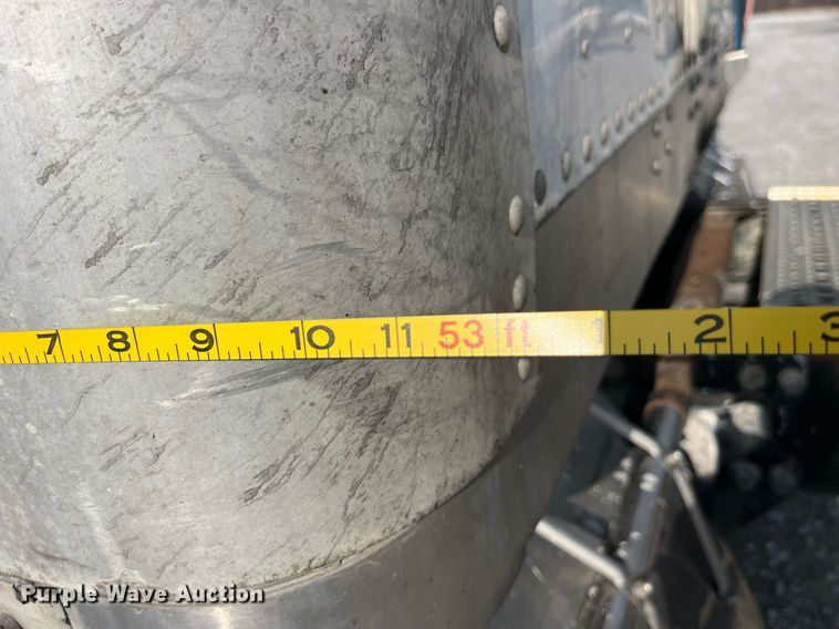 image for item LD9894 2009 Wabash  dry van trailer