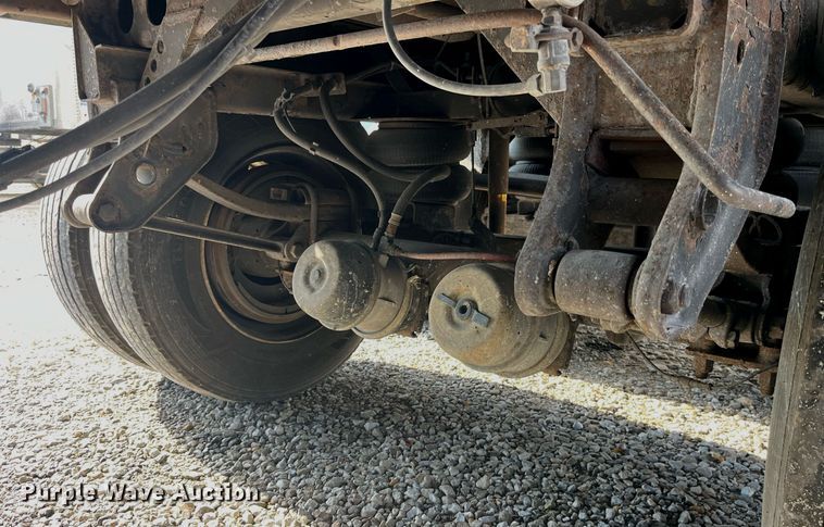 image for item LD9894 2009 Wabash  dry van trailer