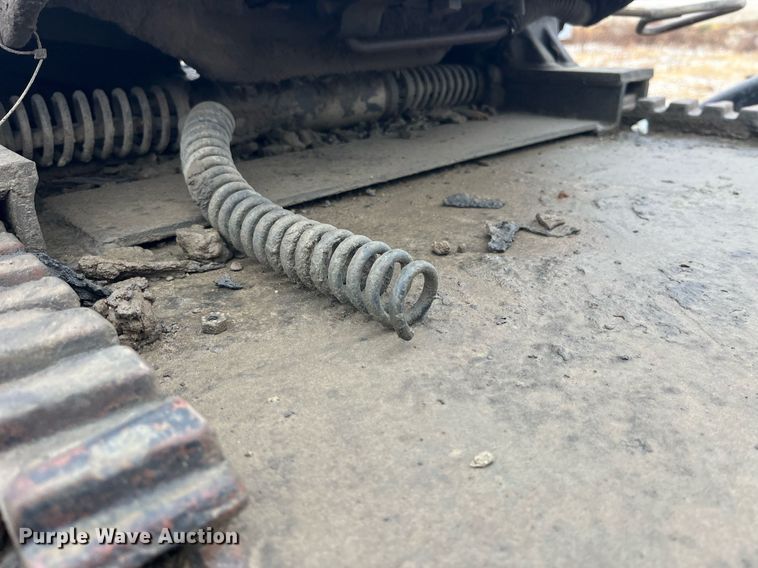 image for item LD9904 2004 Kenworth W900  semi truck