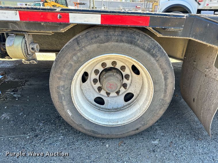 image for item LK9646 2021 Transcraft  554S  drop deck equipment trailer