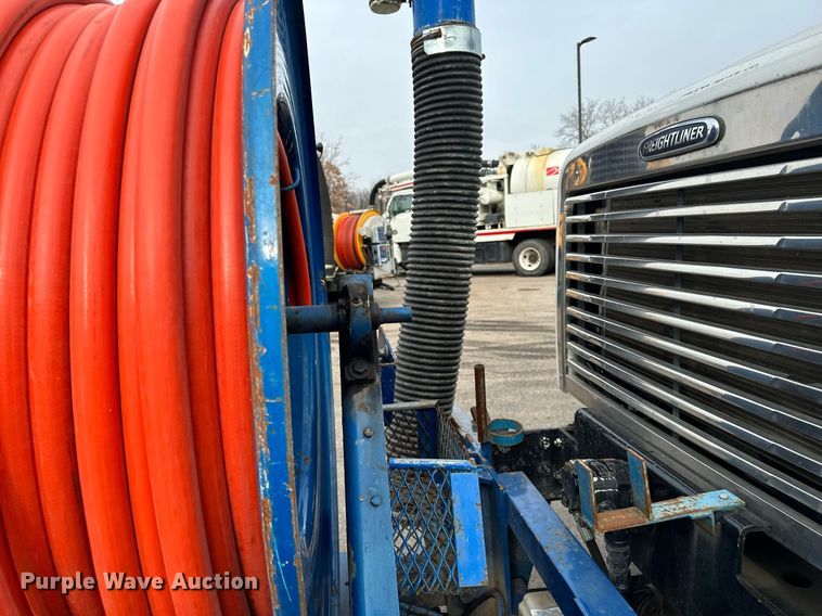 image for item LO9345 2007 Freightliner Business Class M2 106  sewer jetter truck