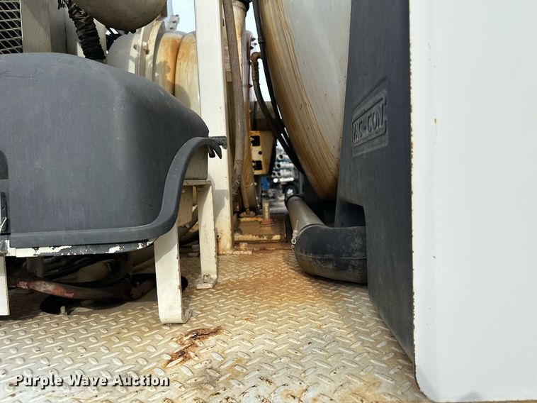 image for item LO9346 2002 Sterling LT7500  sewer jetter truck