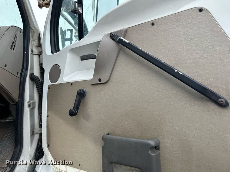 image for item LO9346 2002 Sterling LT7500  sewer jetter truck