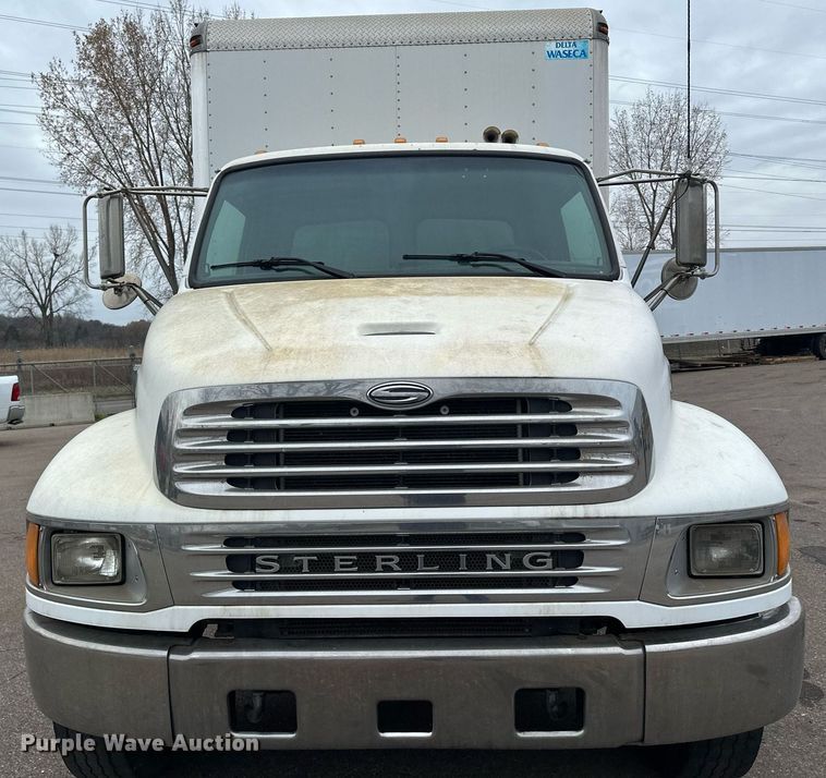 image for item LO9350 2005 Sterling Actera  box truck