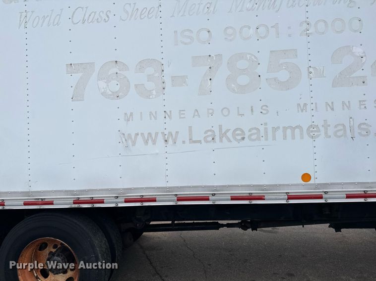 image for item LO9350 2005 Sterling Actera  box truck