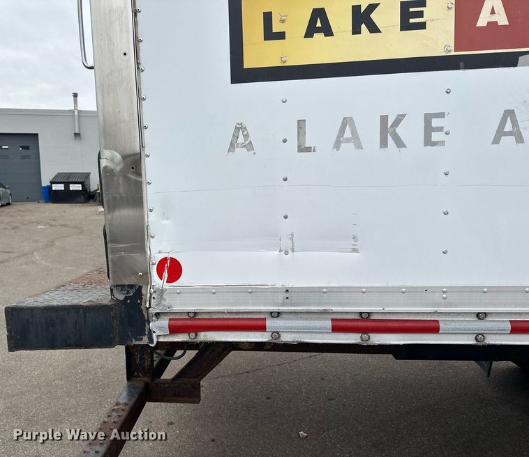 image for item LO9350 2005 Sterling Actera  box truck