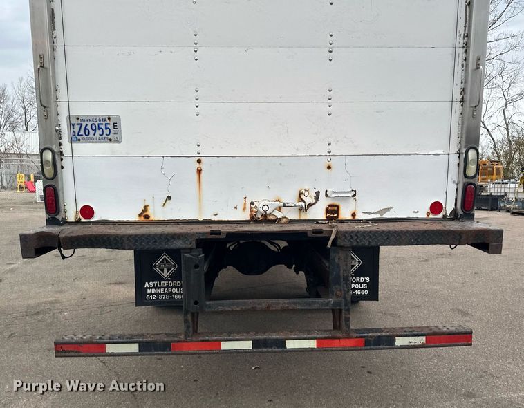 image for item LO9350 2005 Sterling Actera  box truck