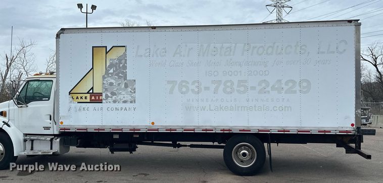 image for item LO9350 2005 Sterling Actera  box truck