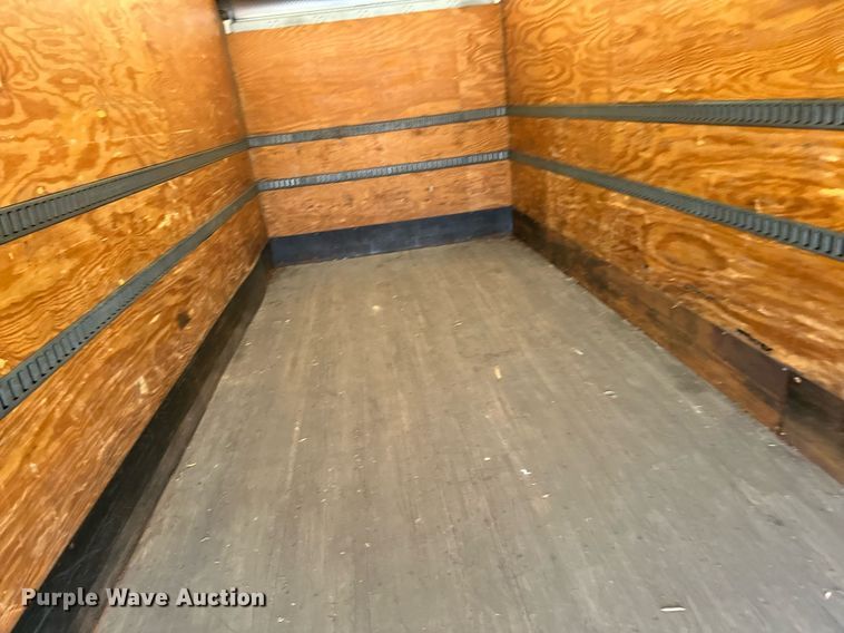 image for item LO9350 2005 Sterling Actera  box truck