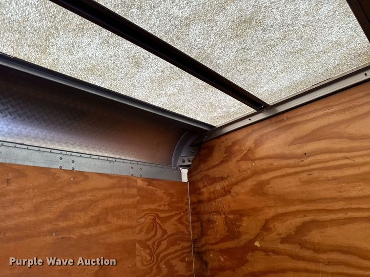 image for item LO9350 2005 Sterling Actera  box truck