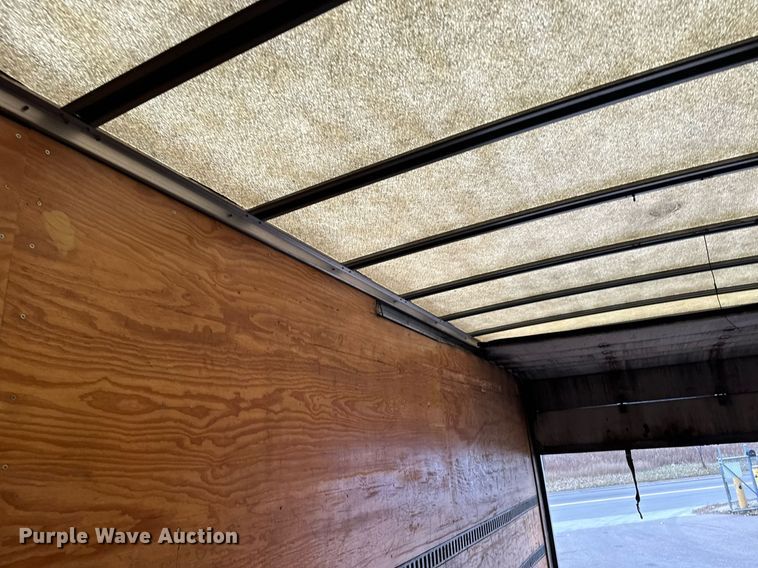 image for item LO9350 2005 Sterling Actera  box truck